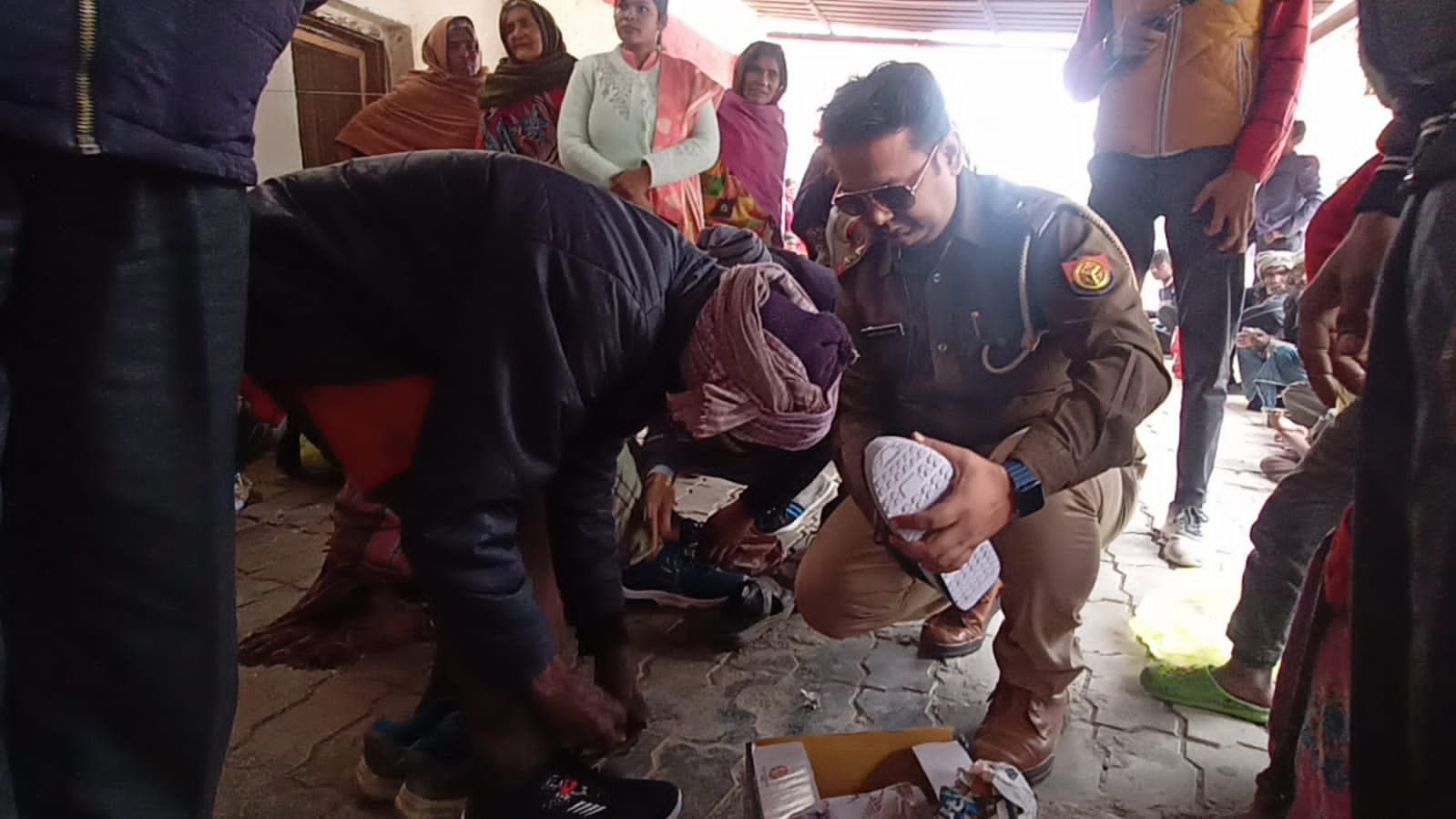 एक दरोगा ऐसा जो बढ़ा रहा खाकी की शान