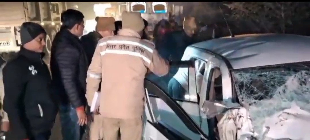 बड़ी खबर- रायबरेली में भीषण सड़क हादसा
