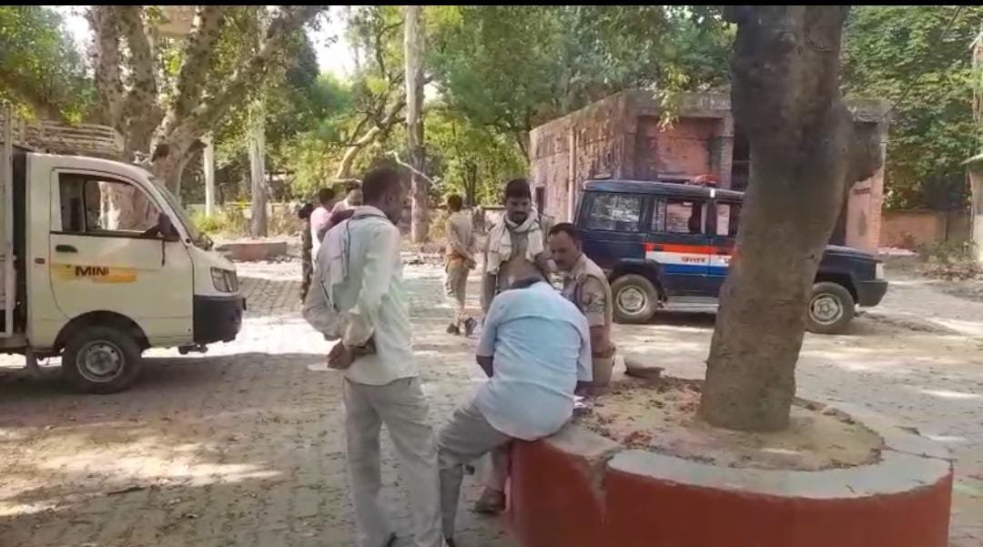 रायबरेली-अज्ञात वाहन की टक्कर से बाइक सवार युवक की मौत,,, 