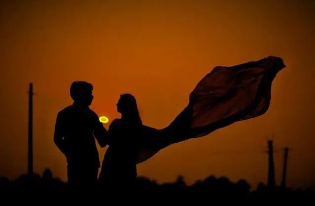 नाबालिग भांजे के प्यार में पागल हुई मामी, अवैध संबंध बनाकर बोली- मेरा पति है ये मैं इसके साथ ही...