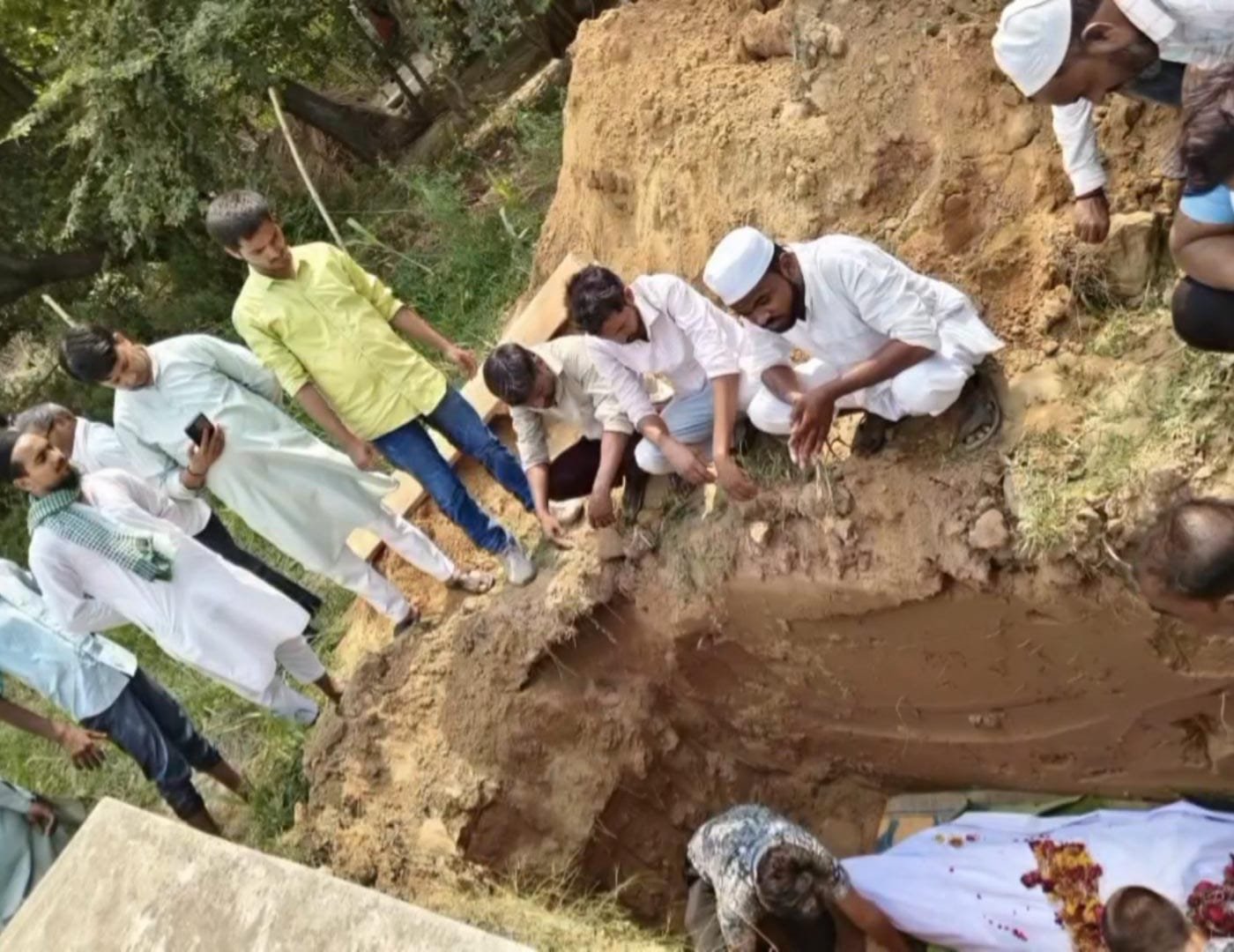 रायबरेली-हिंदू मुस्लिम एकता की एक मिसाल देखने को मिला जाने कहाँ और कैसे,,,,,,? 