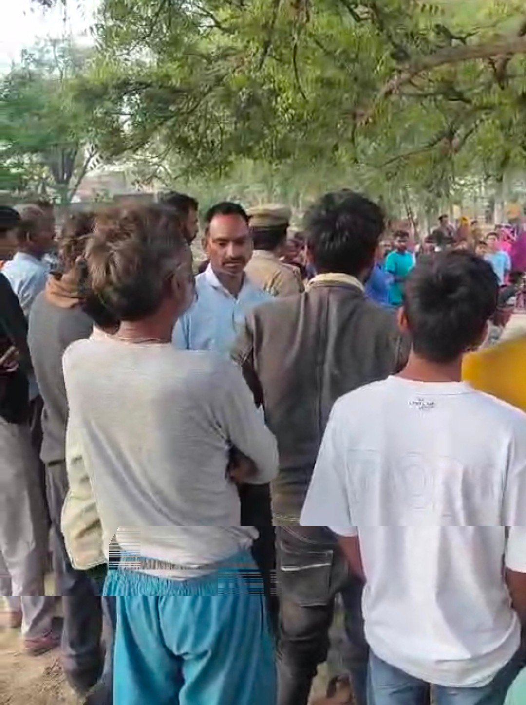 Raibareli-15 वर्षीय युवक का फाँसी के फंदे से लटकता मिला शव