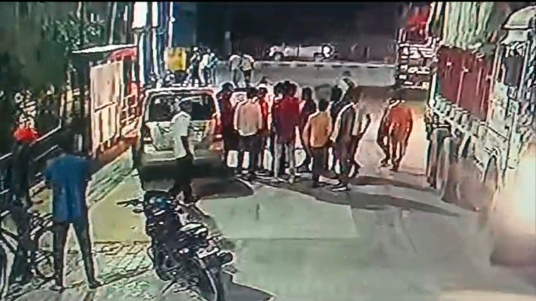 Raibareli-दबंगो की दबंगई आई सामने