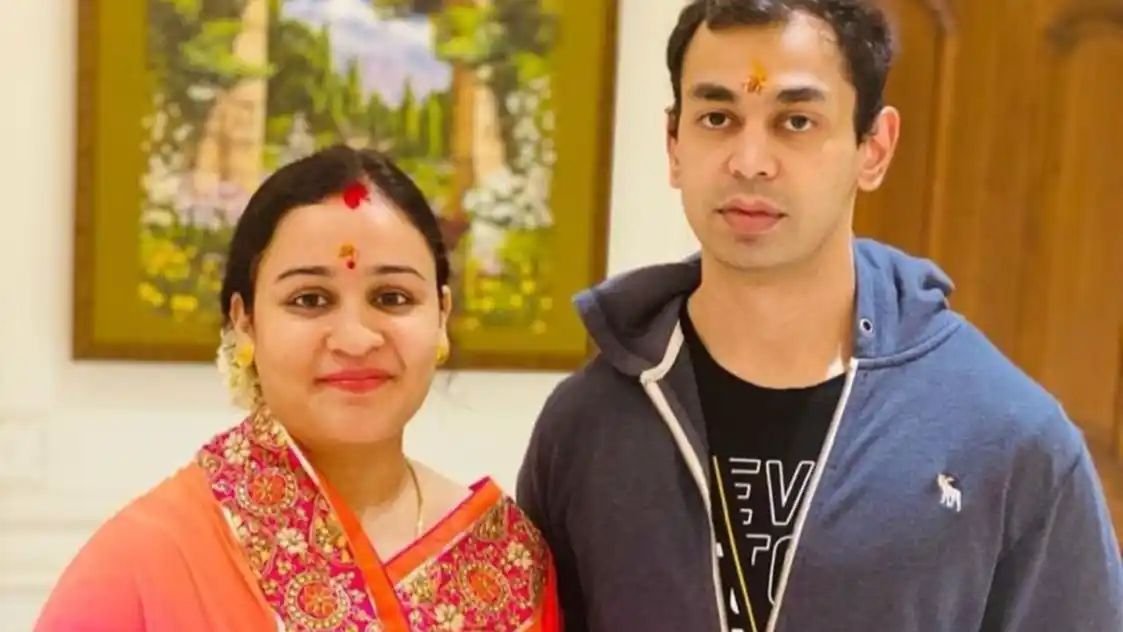 पैसे मांगे तो दी झूठे केस में फंसाने की धमकी. अखिलेश यादव के भाई के साथ करोड़ों की ठगी, जानें पूरा मामला