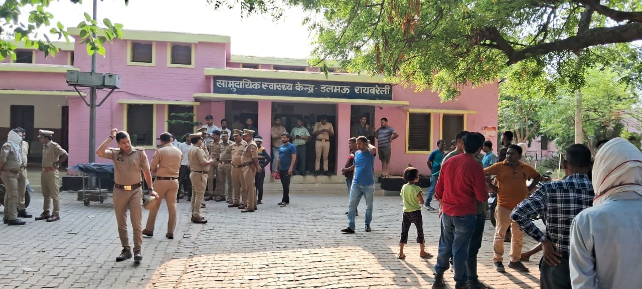 Raibareli-तेज रफ्तार बोलेरो ने बाइक सवार को मारी जोरदार टक्कर