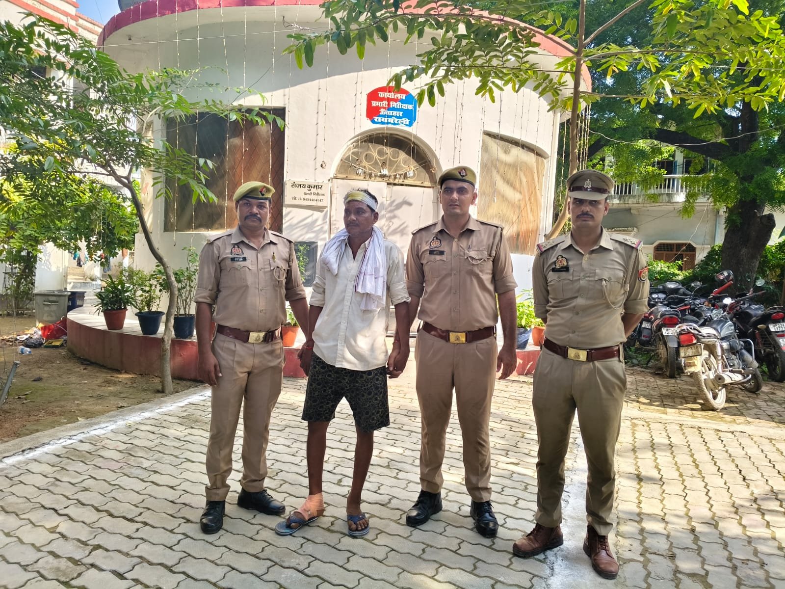 रायबरेली-चडरई टोल प्लाजा के पास हुई फायरिंग के मामले में पुलिस ने मुख्य आरोपी को गिरफ्तार भेजा जेल