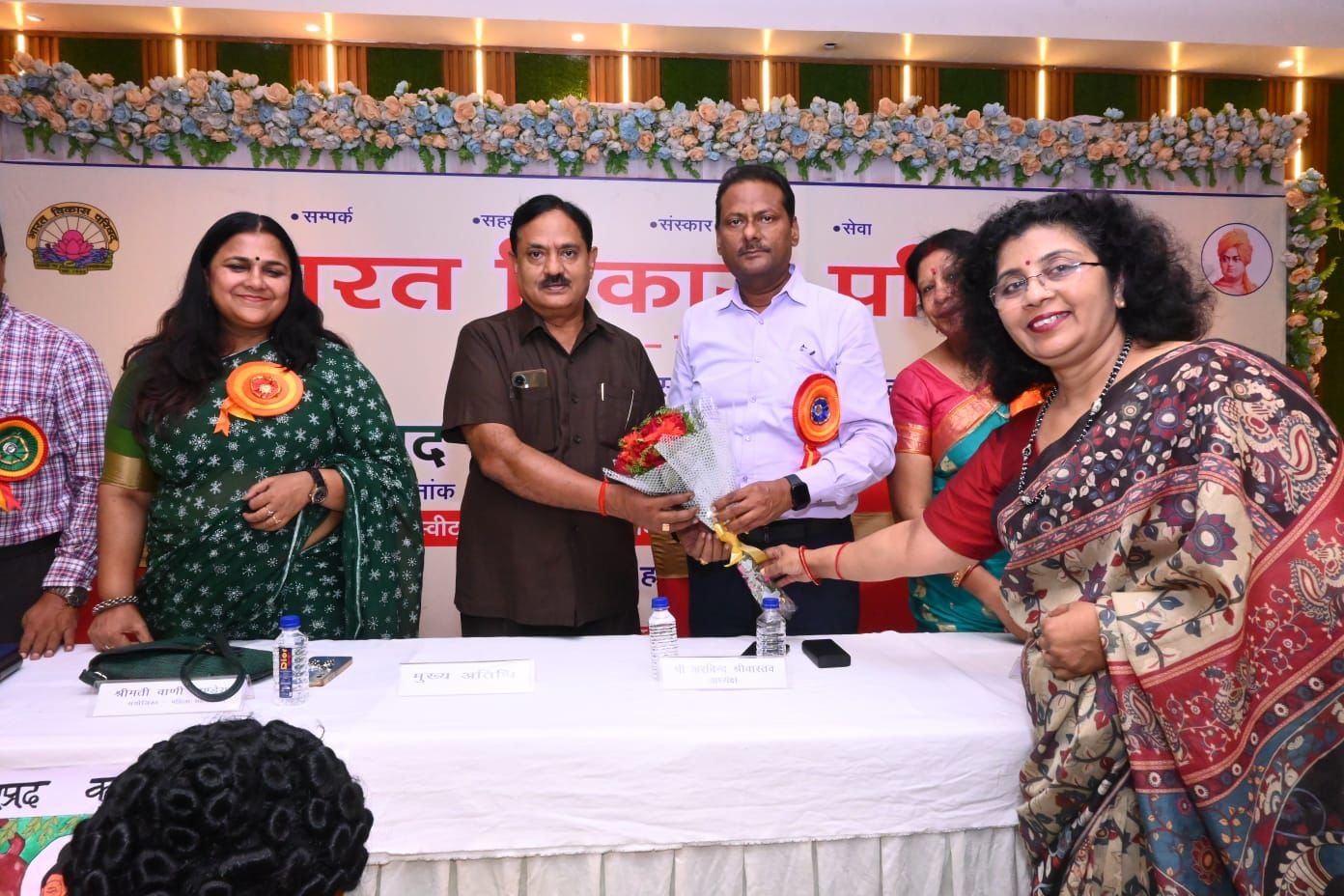 प्रेरणादायक कहानियाँ सुनना जीवन के लिए जरूरी: मदन लाल निगम