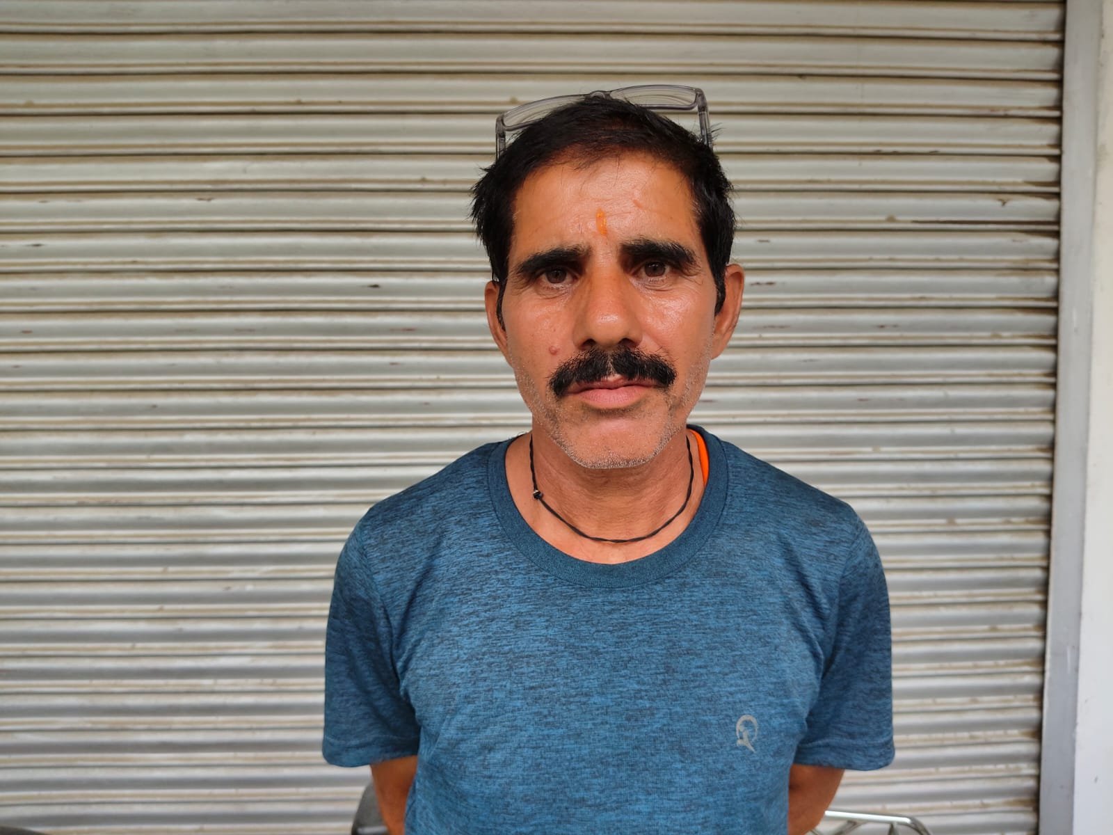 रायबरेली-एक फेरी दुकानदार को कार सवार लोगों द्वारा हुआ ठगी का शिकार,,,, 