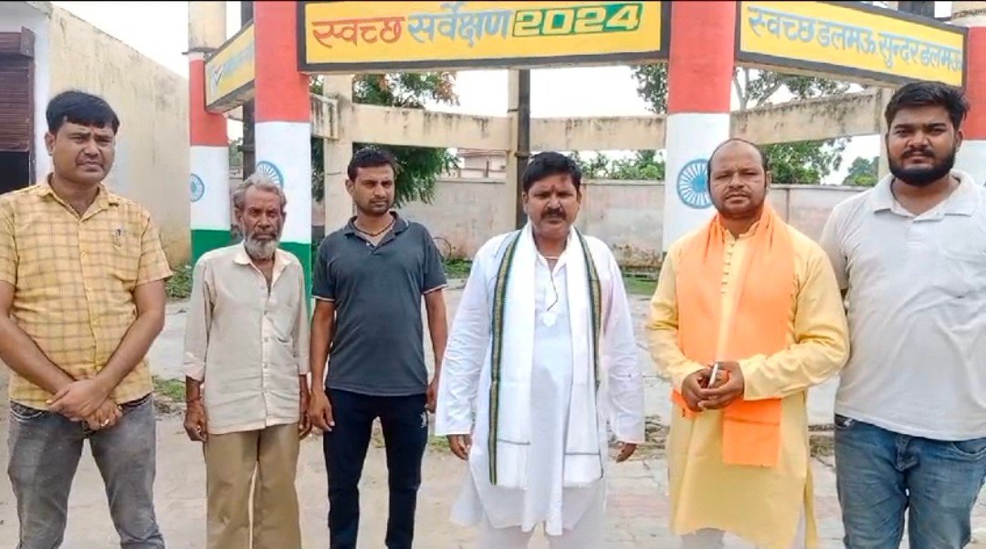 Raibareli- BJP बूथ अध्यक्ष ने सिपाही पर लगाया आरोप,डलमऊ थाने में तैनात गालीबाज सिपाही ओमकार यादव