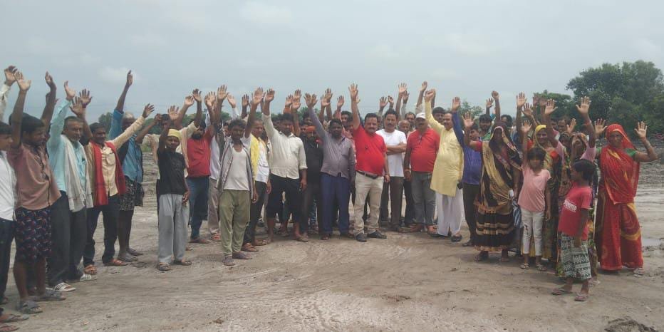 रायबरेली-गंगा एक्सप्रेस वे निर्माण में रोका गया बकुलाही झील का प्रवाह ,  दर्जनों गांवों के लिए बढ़ा खतरा 