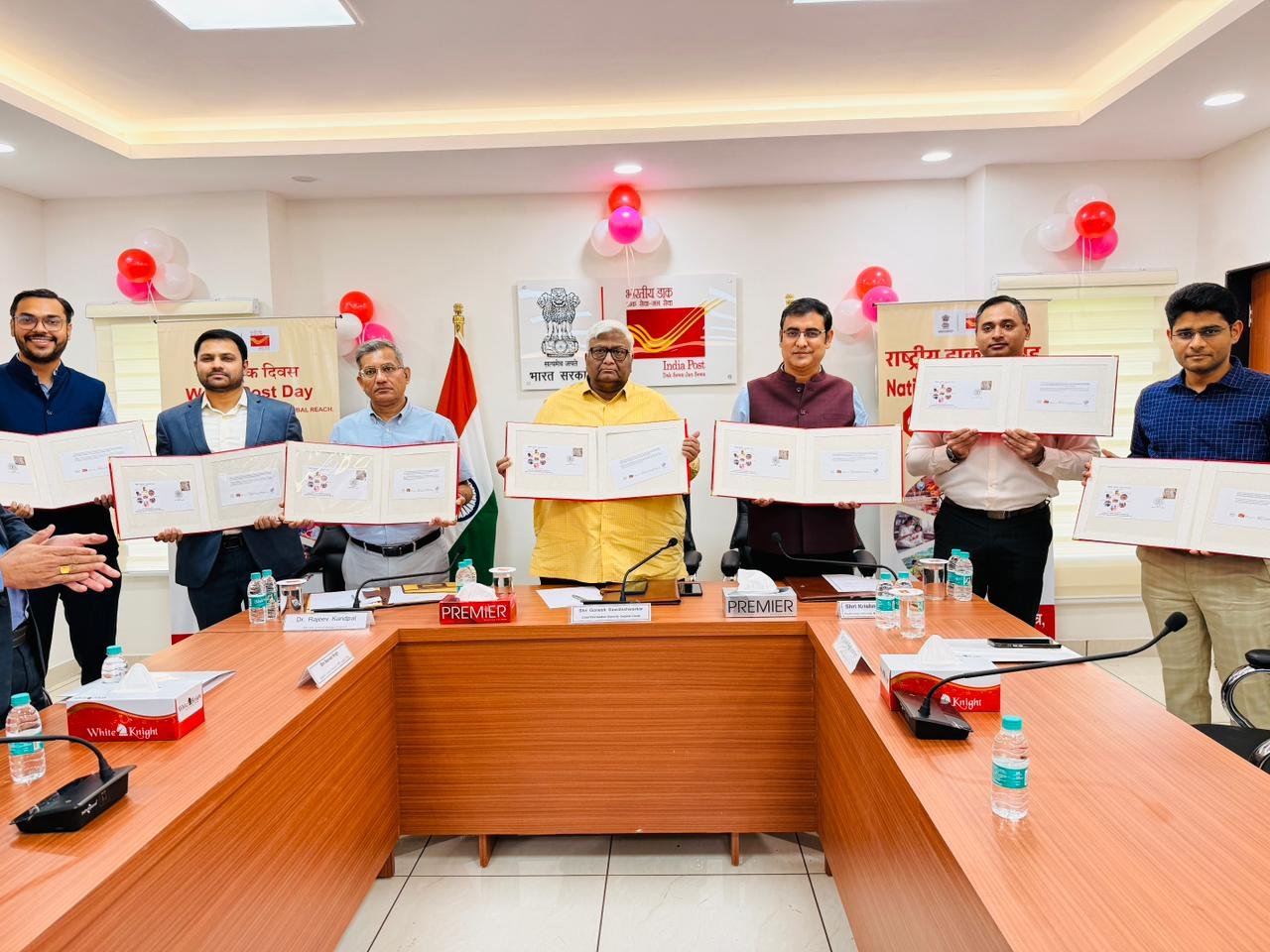 विश्व डाक दिवस' का ‘पोस्ट फॉर पीपल, लोकल सर्विस ग्लोबल रीच’ थीम के साथ हुआ भव्य आयोजन*