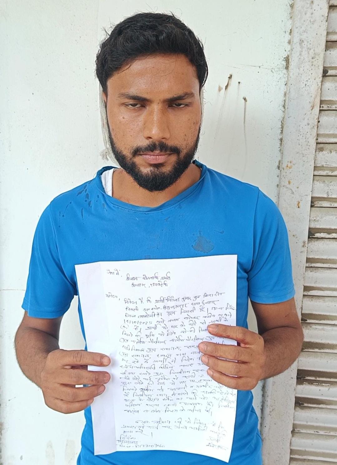 रायबरेली-नाली निर्माण को लेकर दो परिवार आपस में भिड़े लोहे की रॉड से हमला कर एक युवक फोड़ा सर