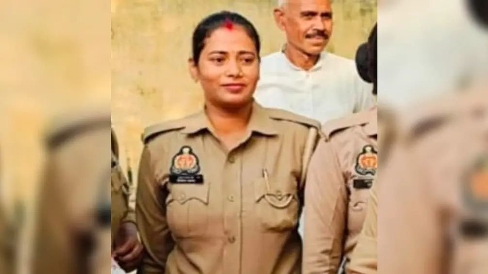 उन्नाव में सिपाही प्रियंका यादव की मौत से पुलिस विभाग में शोक की लहर, एसपी ने दिवाली के कार्यक्रम किए रद्द, हुआ क्या?