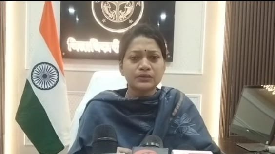 रायबरेली-विशेष प्रगाढ़ पुनरीक्षण के तहत 18 जनवरी को जनपद के समस्त बूथ पर आलेख्य निर्वाचक नामावली को पढ़कर सुनाया जायेगा: डीईओ