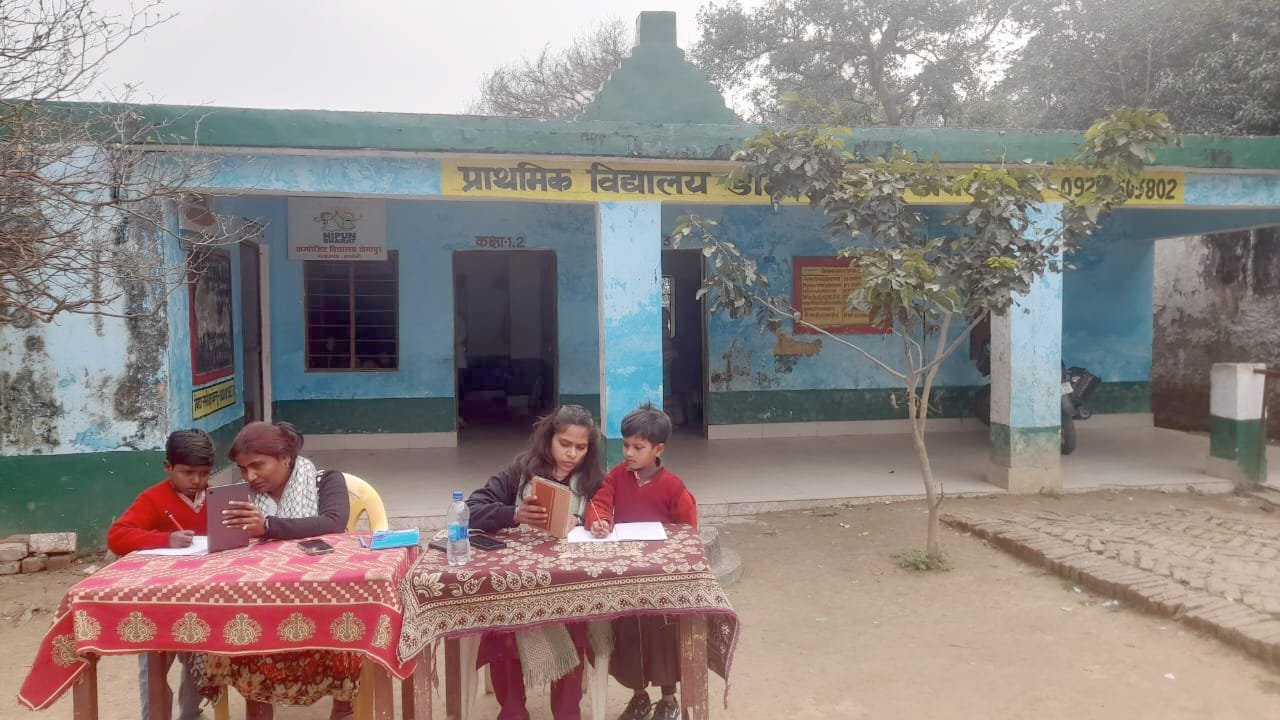 रायबरेली-प्रशिक्षुओं ने पांचवे दिन भी परखी भाषा व गणित की दक्षता