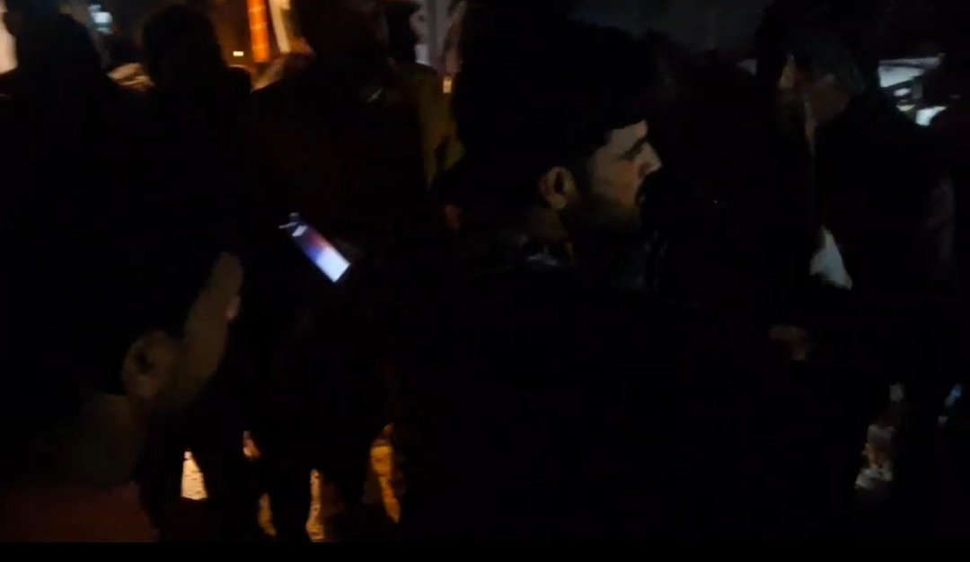 रायबरेली-चौकी से चंद कदमों की दूरी पर दबंगों का तांडव