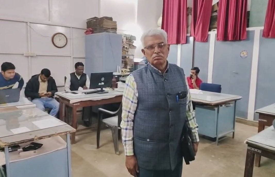 रायबरेली-आखिर कौन है लघु सिंचाई विभाग के बाबू असरफ खान? टेंडर दिलाने के नाम पर लाखों की ठगी का लगा आरोप 