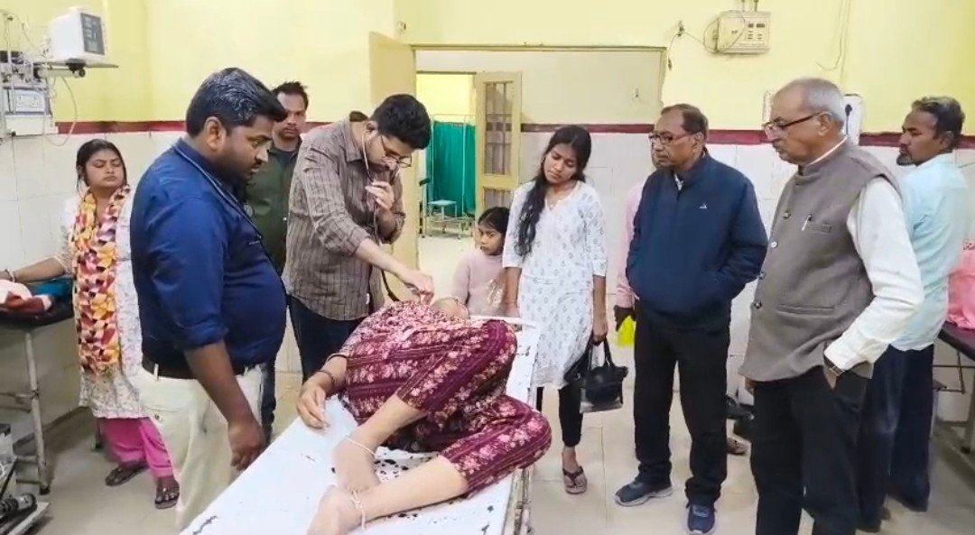 रायबरेली-घर मे घुसकर युवक ने महिला पर किया जानलेवा हमला