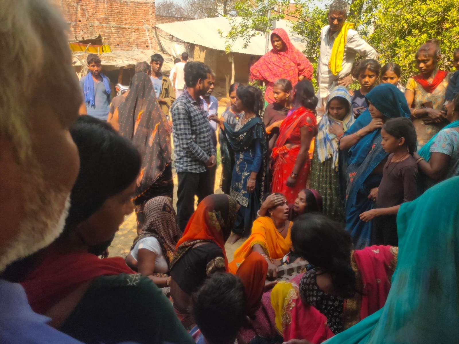 रायबरेली-तेज रफ्तार कार की टक्कर से 7 वर्षीय किशोर की दर्दनाक मौत, चालक मौके से फरार