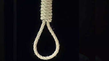 Raibareli-फांसी के फंदे पर लटका मिला सिपाही का शव