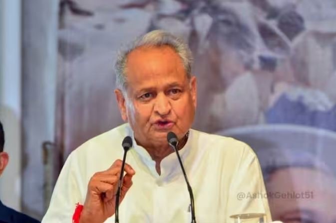 कांग्रेस ने 19 प्रत्याशियों के नाम तीसरी सूची में घोषित किए, निर्दलीय विधायक भी शामिल