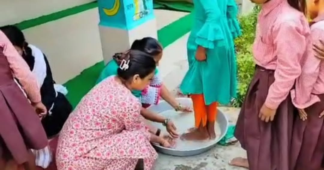 Raibareli-प्राथमिक विद्यालय सुदौली में  बालिकाओं का पूजन एवम सम्मान*