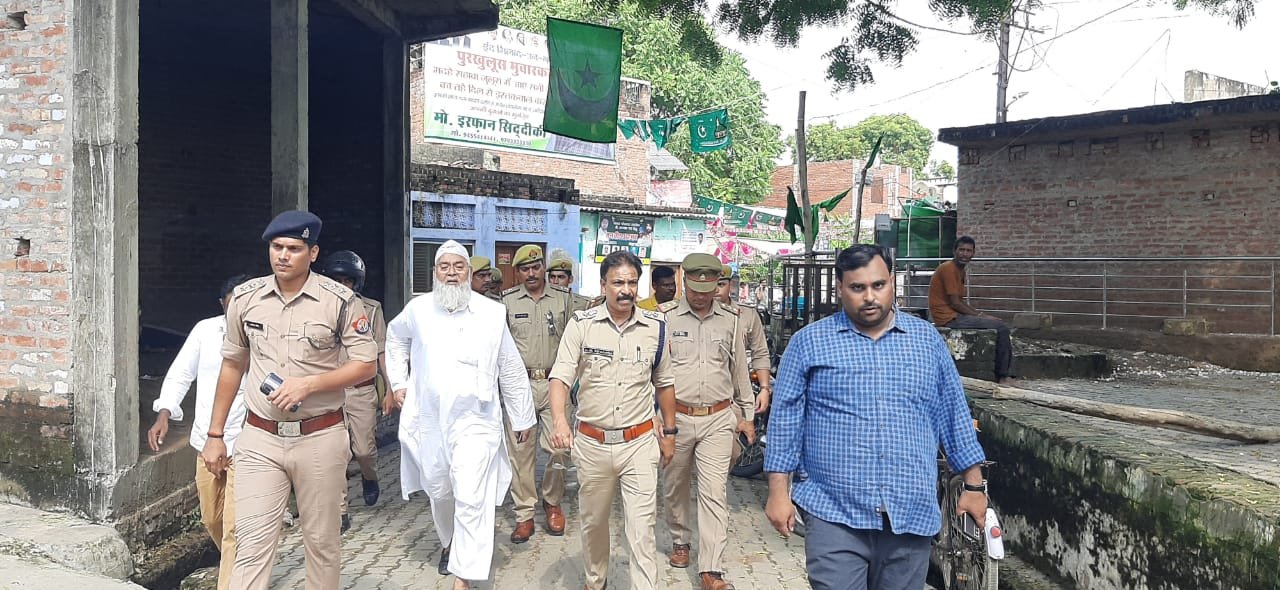 Raibareli-पुलिस अधीक्षक ने कोतवाली सलोन का औचक निरीक्षण किया।