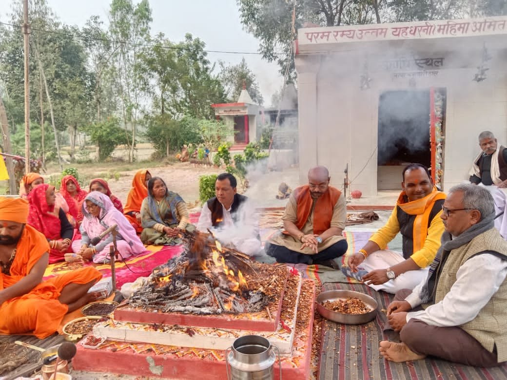 Raibareli- बनवारी दास बाबा की पावन कुटी के प्रति श्रद्धालुओं की है अटूट आस्था