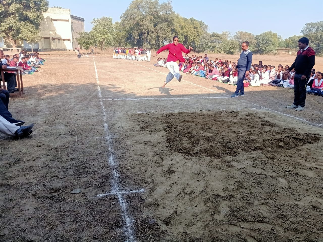 Raibareli-तीन दिवसीय वार्षिक खेलकूद प्रतियोगिता का हुआ शुभारंभ* 