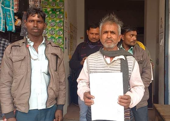 रायबरेली-गंगा तट पर चल रहा अवैध खनन ग्रामीणों ने की शिकायत,,,,,