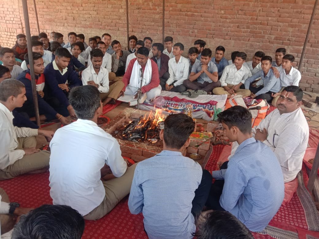 Raibareli-अखंड रामचरितमानस पाठ के बाद हवन पूजन के साथ विदाई समारोह व शुभाशीष कार्यक्रम हुआ संपन्न*