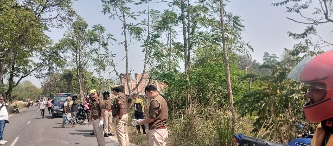 Raibareli-ट्रक की चपेट में आने से 25 वर्षीय युवक की घटनास्थल पर दर्दनाक मौत हो गई।