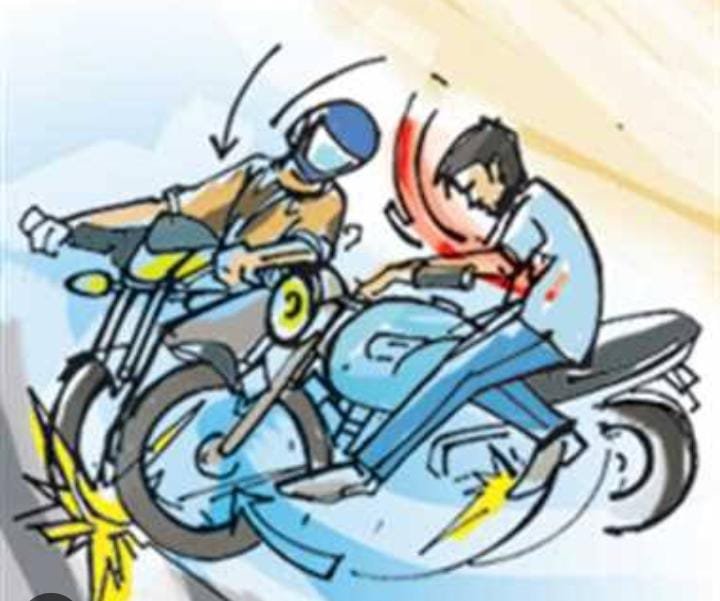 रायबरेली-दो बाइकों के बीच हुई जोरदार भिड़ंत चार घायल,,