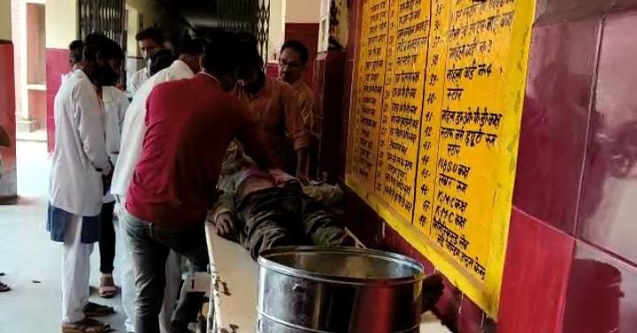 रायबरेली-अज्ञात वाहन की टक्कर से बाइक सवार युवक घायल,रेफर 