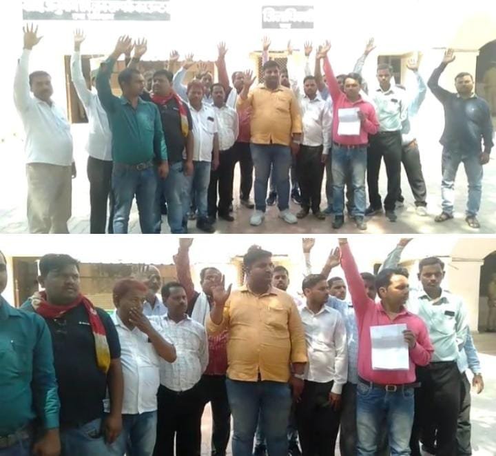 रायबरेली-डीएम से मिले एनटीपीसी से छटनी किए गए श्रमिक, सुनाई व्यथा,,,,?