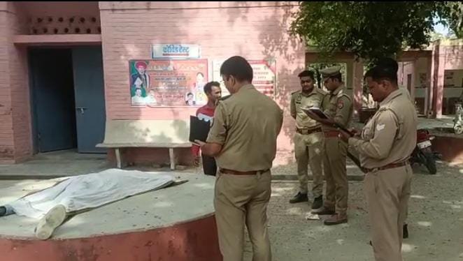 रायबरेली-अज्ञात वाहन की टक्कर से  एक युवक की दर्दनाक मौत,,,,?