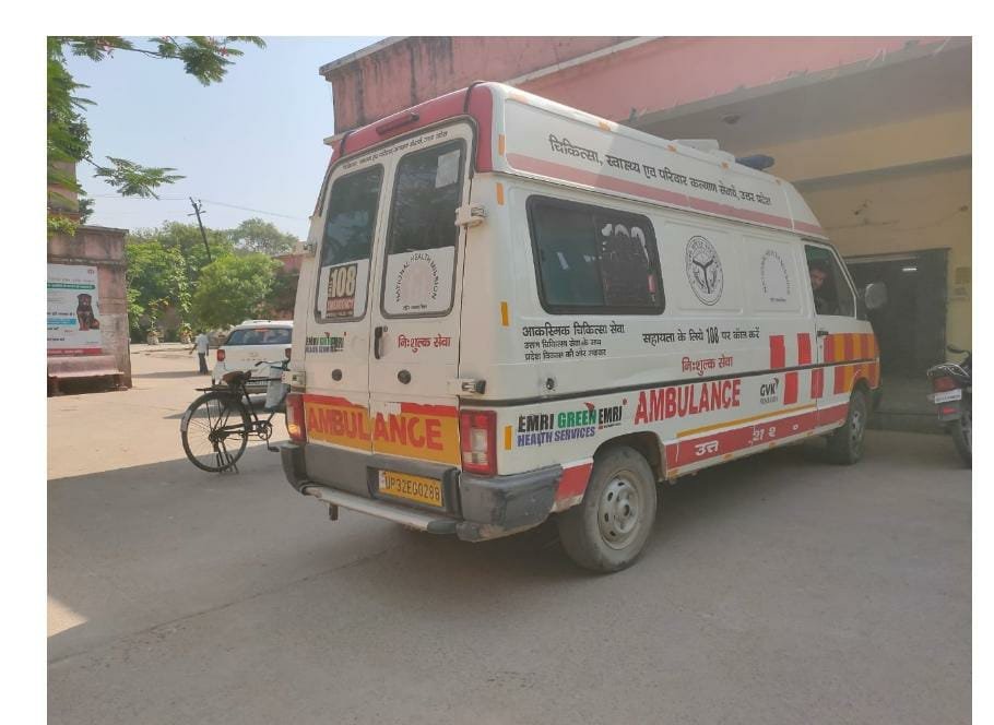 Raibareli-मोटर साइकिल से अवारा जानवर की जोरदार टक्कर* 