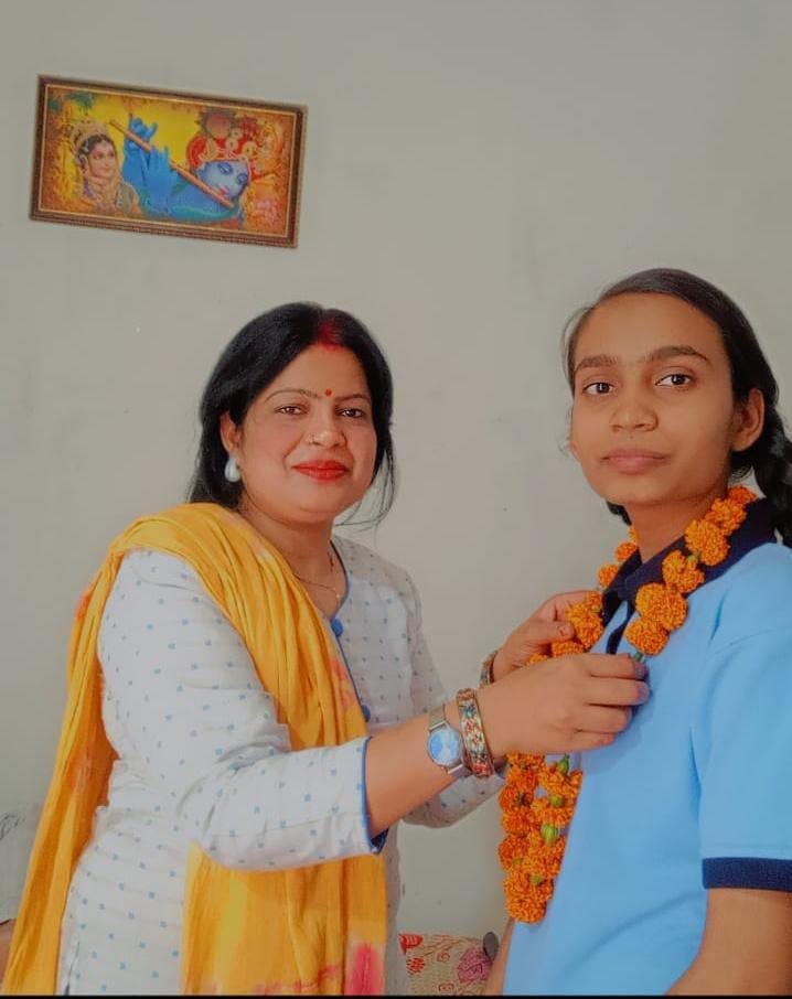 रायबरेली-सीबीएसई हाईस्कूल परीक्षा में 95% अंक पाकर आस्था मौर्या ने जिले का मान बढ़ाया,