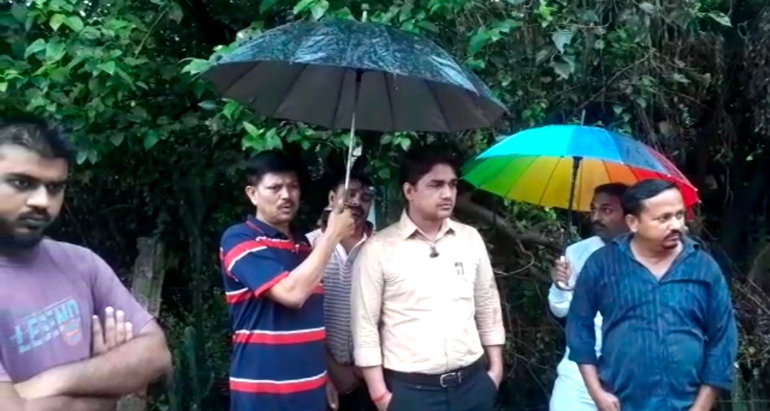 यूपी- VVIP कल्चर का नही छूट रहा दौर