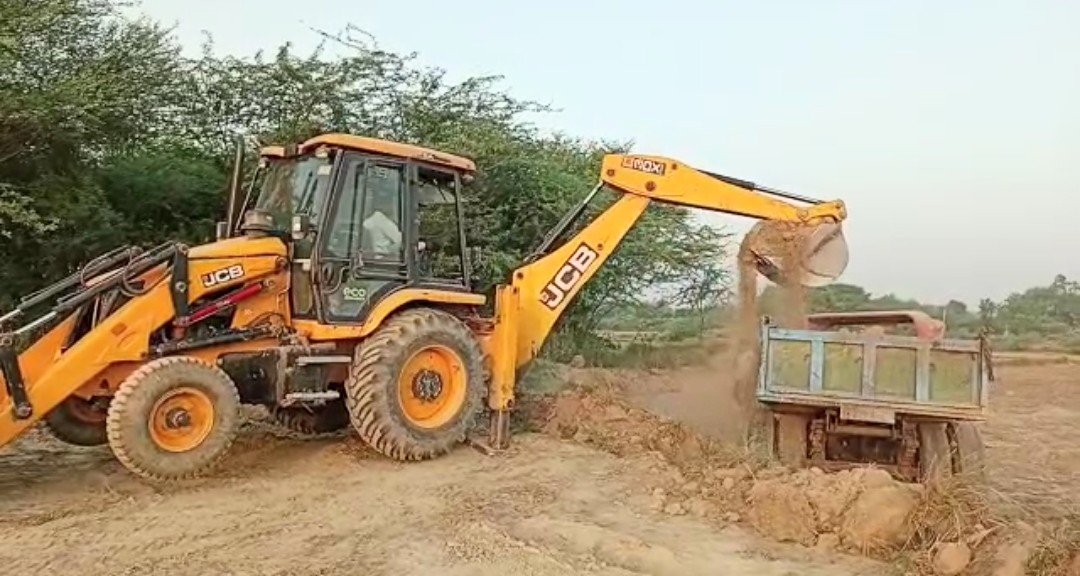 रायबरेली-थानेदार की सरपरस्ती में चल रहा अवैध खनन का कारोबार