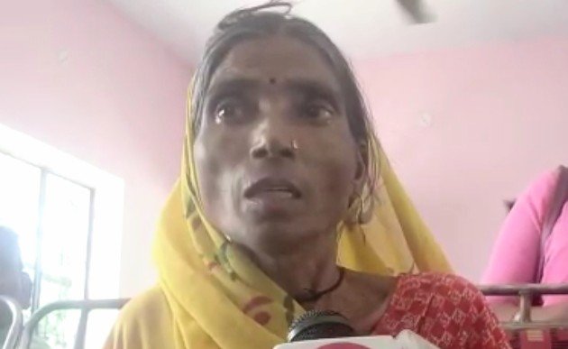 फ्लाइट का टिकट भेजूंगी दिल्ली आओ, मैं कराऊंगी आपका इलाज:स्मृति ईरानी