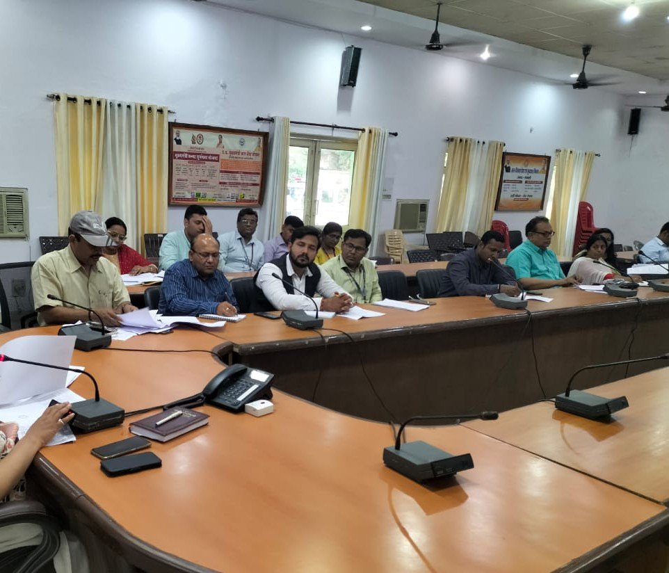 Raibareli-मान्यता प्राप्त विद्यालय यू-डायस प्लस पोर्टल पर डाटा फीडिंग 30 अप्रैल तक पूर्ण करें