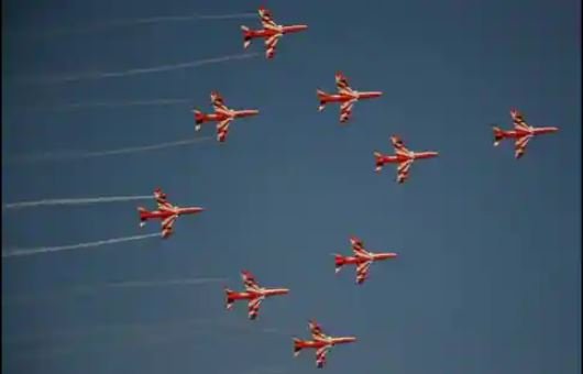 प्रयागराज में एशिया का सबसे बड़ा एयर शो, मुख्य अतिथि के रूप में राष्ट्रपति द्रौपदी मुर्मू होंगी शामिल