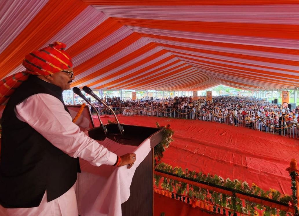 घोसी उपचुनाव पर बोले डिप्टी सीएम बृजेश पाठक – सर्व समाज बीजेपी के साथ, घोसी में खिलेगा कमल