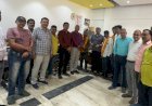 कई पत्रकार एवं छायाकार प्रयागराज प्रेस क्लब में शामिल