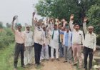 रायबरेली-माइनर में पानी न आने से सूख रही धान की फसल, किसानों ने आंदोलन का किया ऐलान