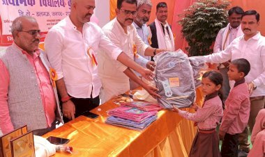 रायबरेली-प्राथमिक विद्यालय कुढा़ चक में मनाया गया वार्षिकोत्सव एवं नामांकन मेला