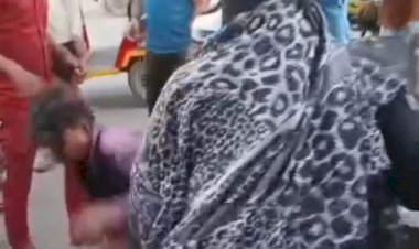 रायबरेली – महिला की खुलेआम दबंगई, सरेराह ऑटो चालक की पिटाई का वीडियो वायरल