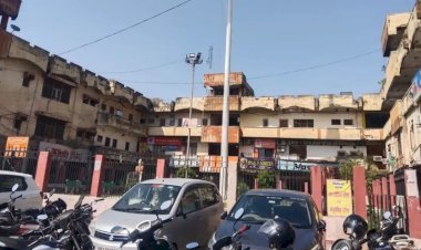 रायबरेली के सुपर मार्केट की मरम्मत, नपा ने दुकानों और मकानों को खाली करने के लिए दिया था नोटिस