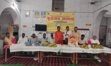 रायबरेली: कैबिनेट मंत्री नंद गोपाल गुप्ता 'नंदी' के जन्मोत्सव पर वृद्धाश्रम में मनाया गया सेवा और सम्मान का कार्यक्रम